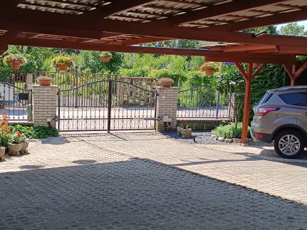 Anna-Ilona Apartman51