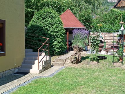 Anna-Ilona Apartman40