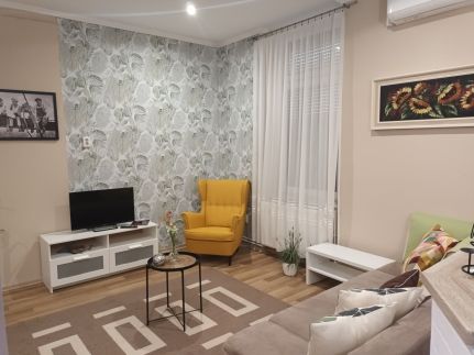 Edina Apartman25