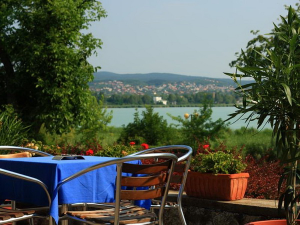 Aquilo Luxus Apartmanház Tihany – Tihany