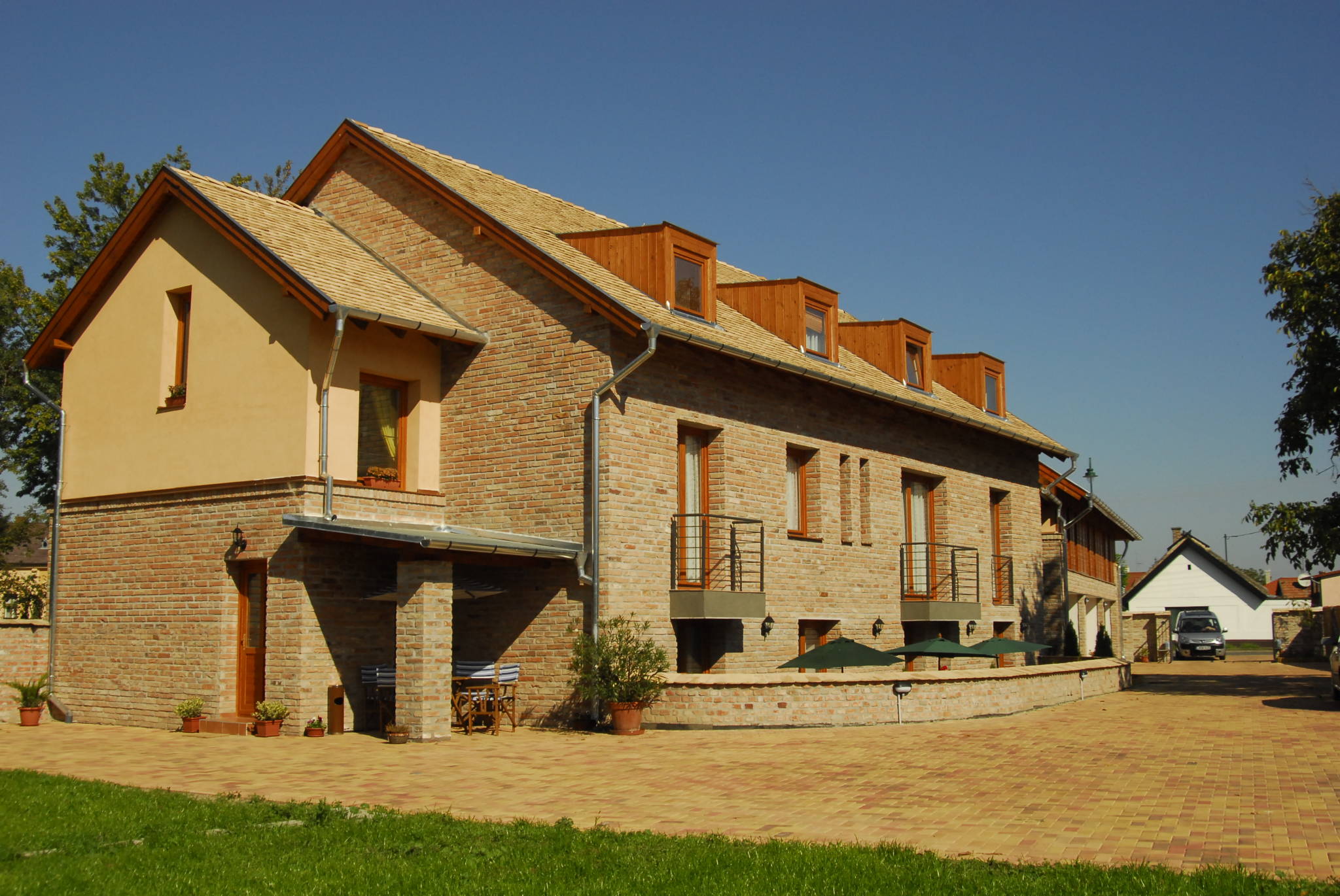Várárok Apartman – Gyula