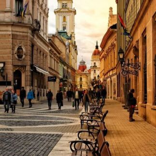 Renáta Apartman8