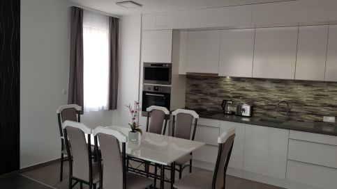 Lela Beach Grand Apartman18