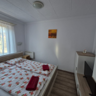 Szófia Apartman a Balatonnál – Lovas