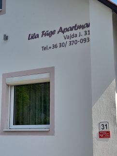 Lila Füge Apartman11