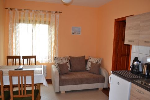 Liliom Apartman12