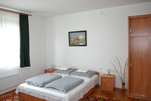 Liliom Apartman9