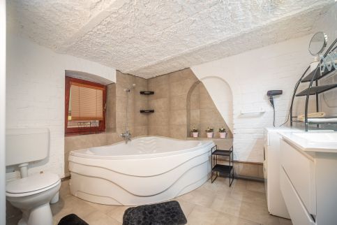Ádám Apartman88