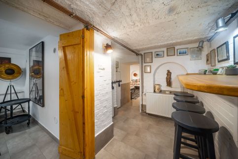 Ádám Apartman91