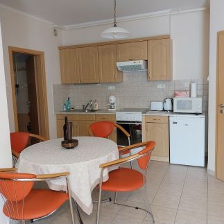 Kati Apartman2