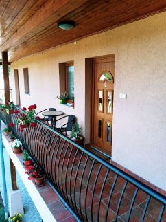 Liliána Apartman12