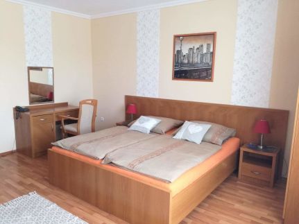 Zöld Béka Panoráma Wellness Apartmanok I.8