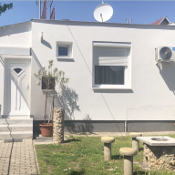 Judy - Pipacs Apartman