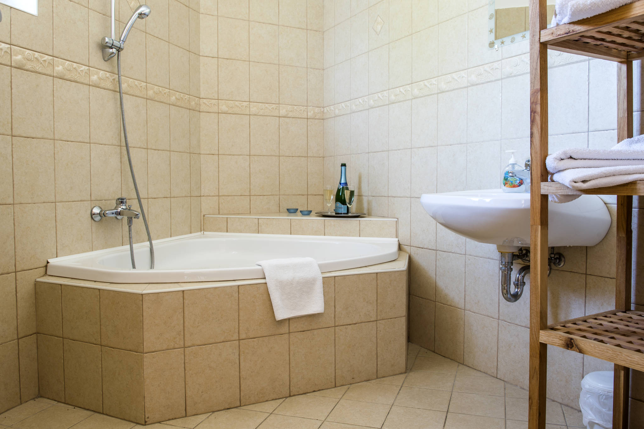 Feng Shui Wellness Apartmanház Hévíz – Hévíz fotó 8