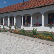 Heni Vendégháza