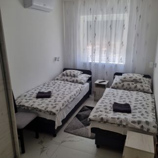 Sárga Muskátli Apartman9