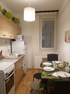 Green Apartman26