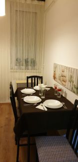 Green Apartman24