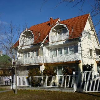 Ádám Vendégház II.4