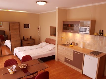 Lola Studió Apartman4