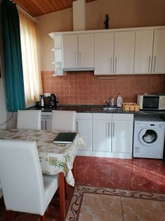 Betty-Major Apartman8