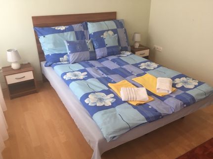 Piac Utcai Apartman8