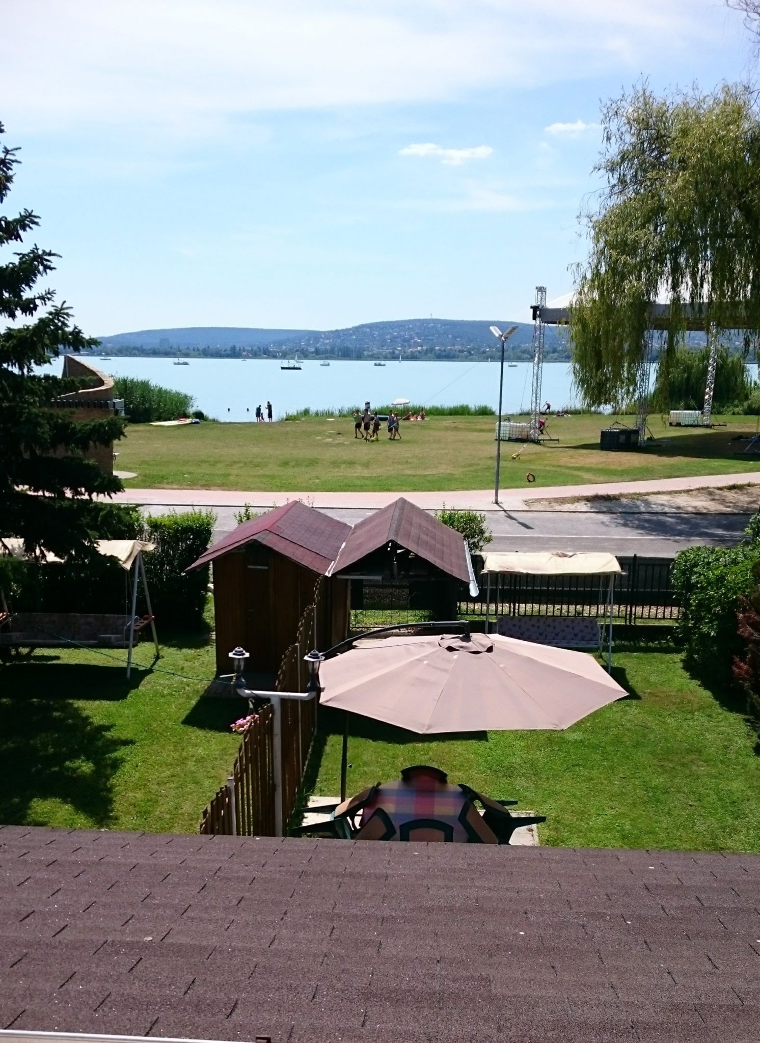 Parti Sétány Apartman – Balatonfűzfő