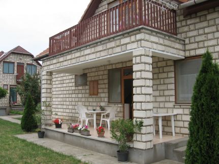 Fecske Apartmanház1