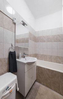 Kőrösi Apartman13