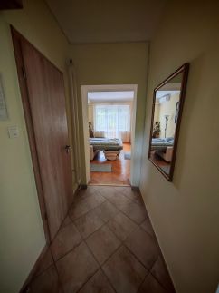 Kőrösi Apartman12
