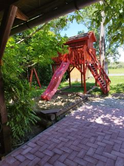 Margaréta Étterem és Panzió17