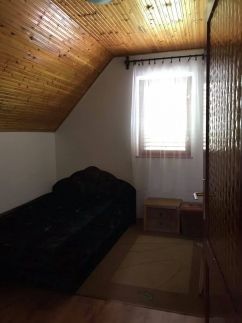 Bucsai Apartmanház11