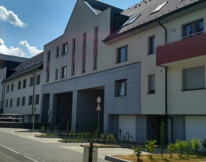 Vörösfenyő Apartman6