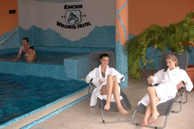 Kincsem Wellness Hotel Kisbér – Kisbér fotó 15
