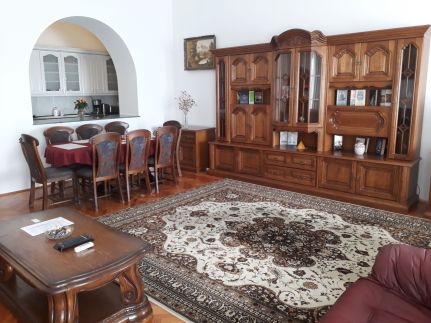 Piac Utcai Apartman 22