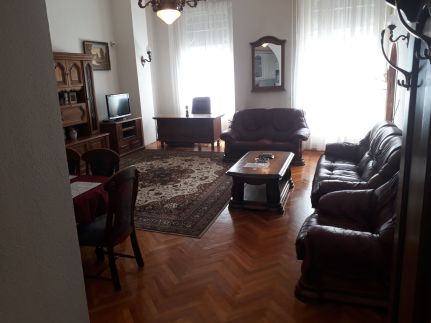 Piac Utcai Apartman 24