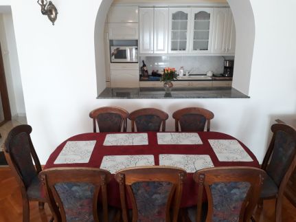 Piac Utcai Apartman 28