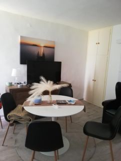 Attila Beach Apartman12