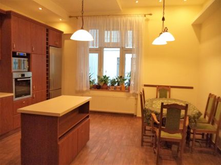 Central Apartman4