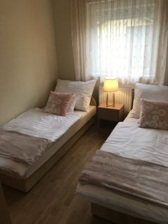 Kert Apartman12