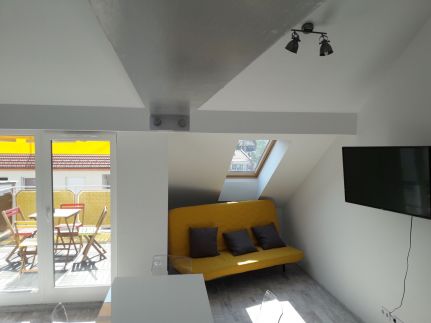 8x8 Tetőtér Apartman8