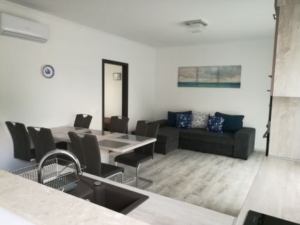 Corner House Apartman4