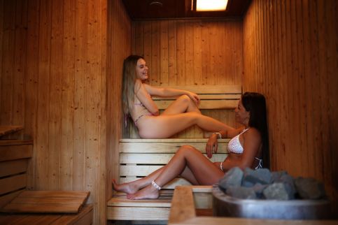 Akácliget Gyógy- és Strandfürdő, Szálláshelyek Karcag – Karcag fotó 9