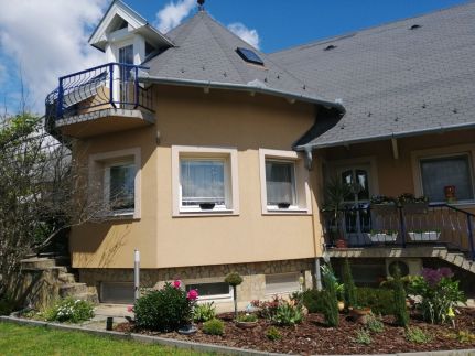 Mariann Apartman8