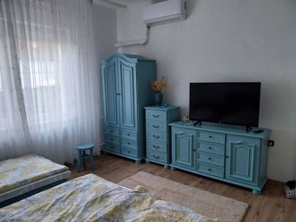 Mézeskalács Vendégház24