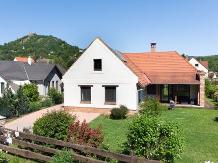 Rusztikus Nyaralóház