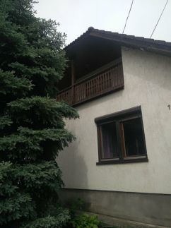 Smaragd Apartmanház