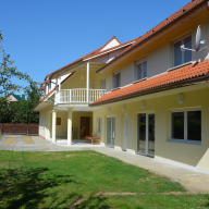 Villon Apartmanház