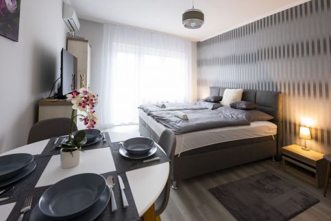 Csipke Apartman25