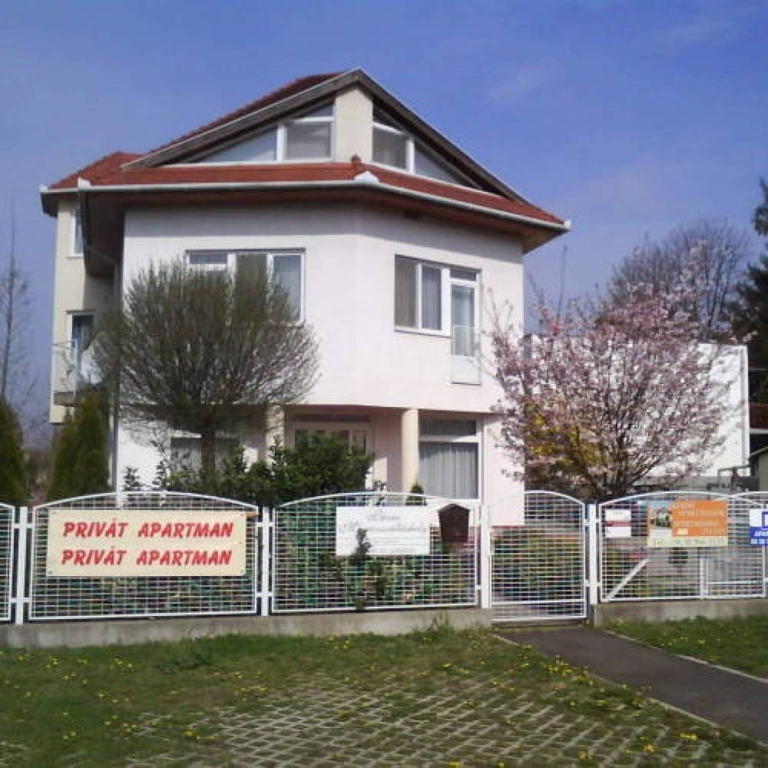 Pávai-Silye Apartman Hajdúszoboszló – Hajdúszoboszló